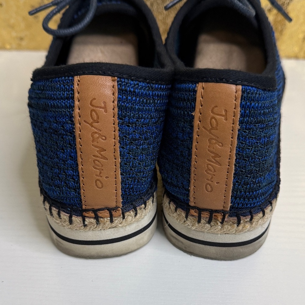 Elegant Blue Loafers for Men - Picture 5 of 8
